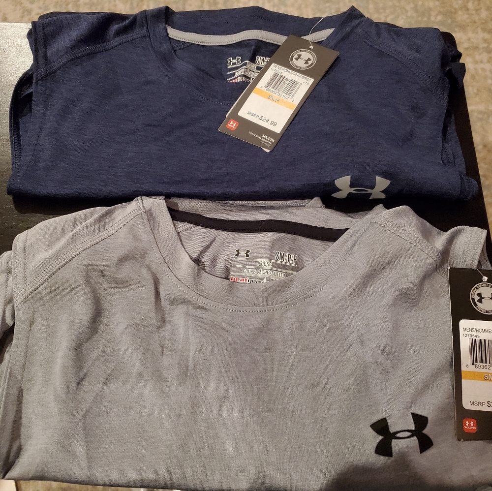 Under Armour Sleeveless heatgear Size Small Loose Fit